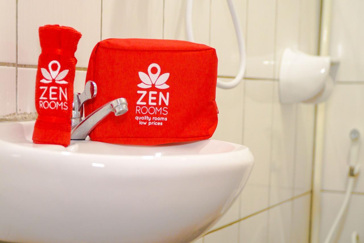 קוטה קינבלו Zen Rooms Basic Star City Complex מראה חיצוני תמונה